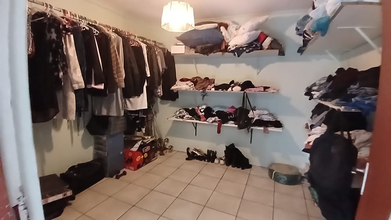 324868330.jpg