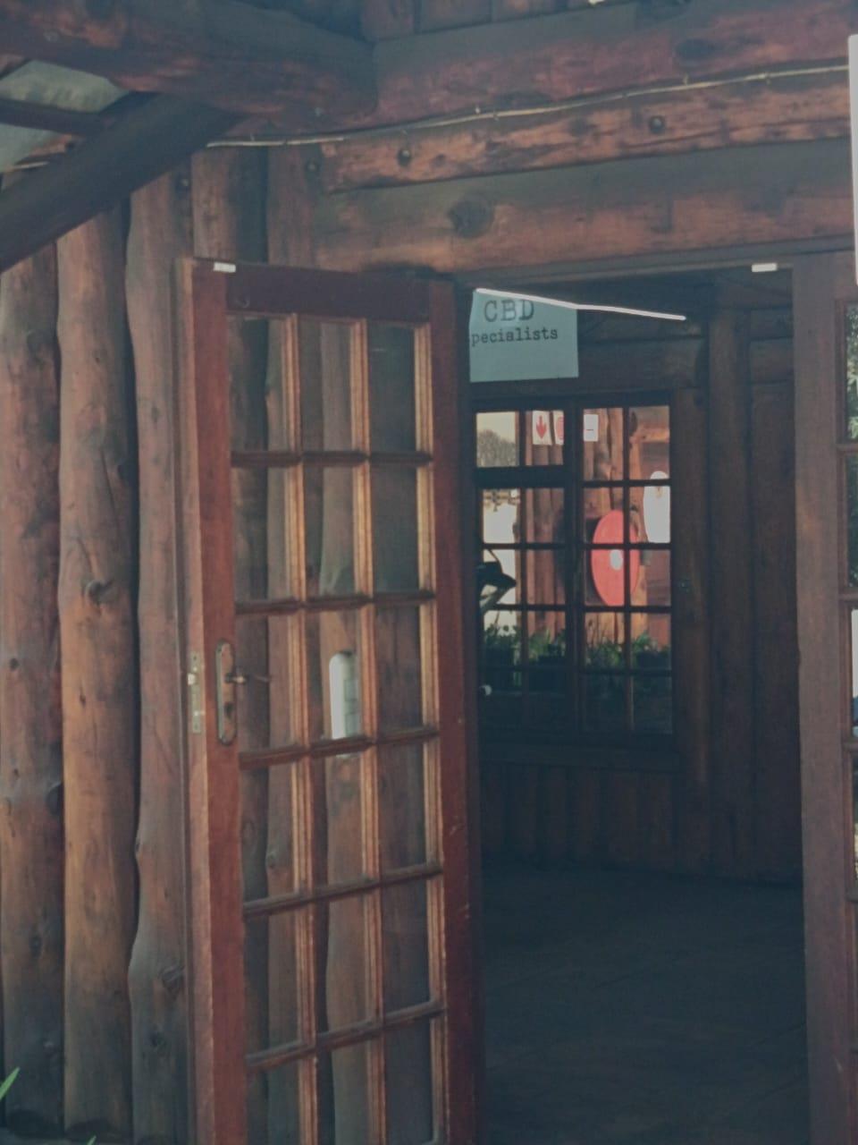 340942835.jpg