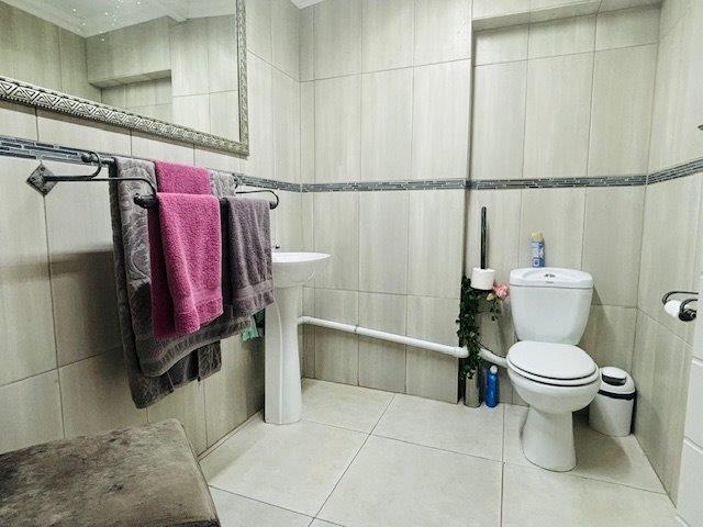 346421725.jpg