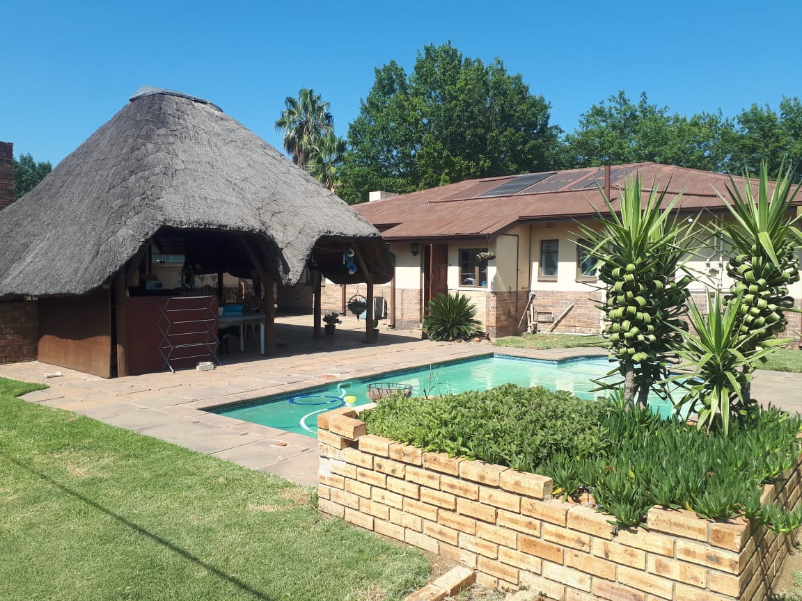 4 Bedroom House for Sale - Gauteng