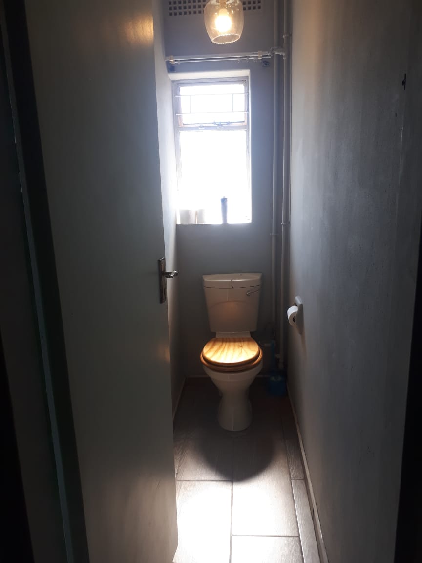 350459236.jpg