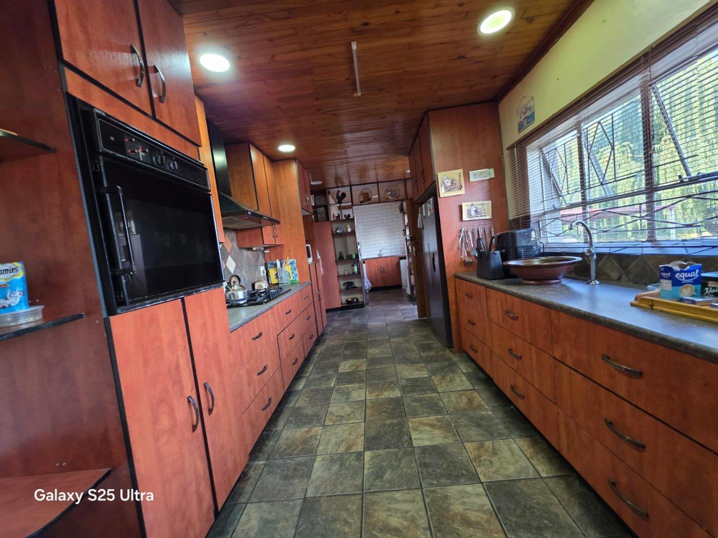 4 Bedroom Farm for Sale - Gauteng