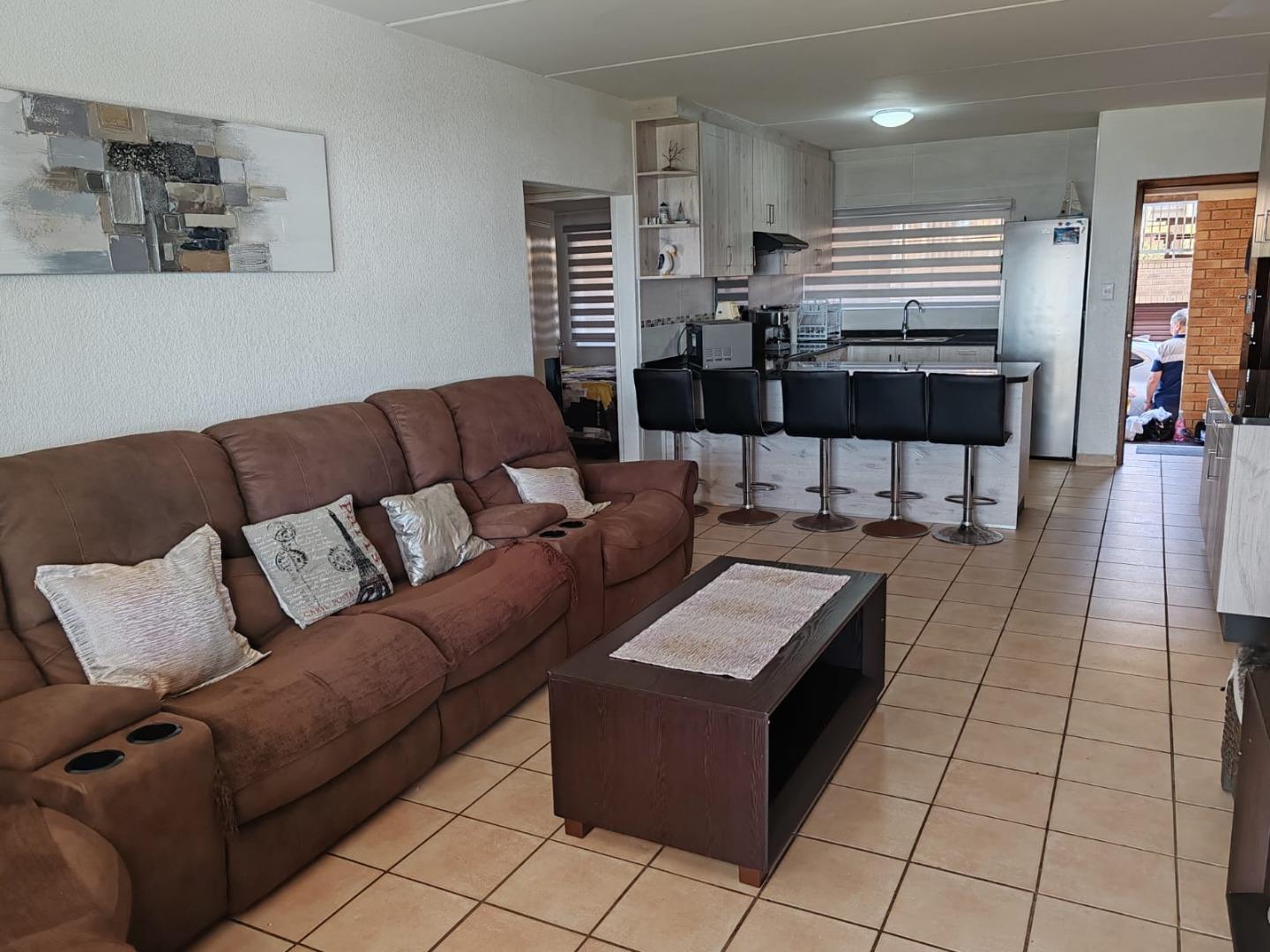 4 Bedroom Apartment for Sale - KwaZulu Natal